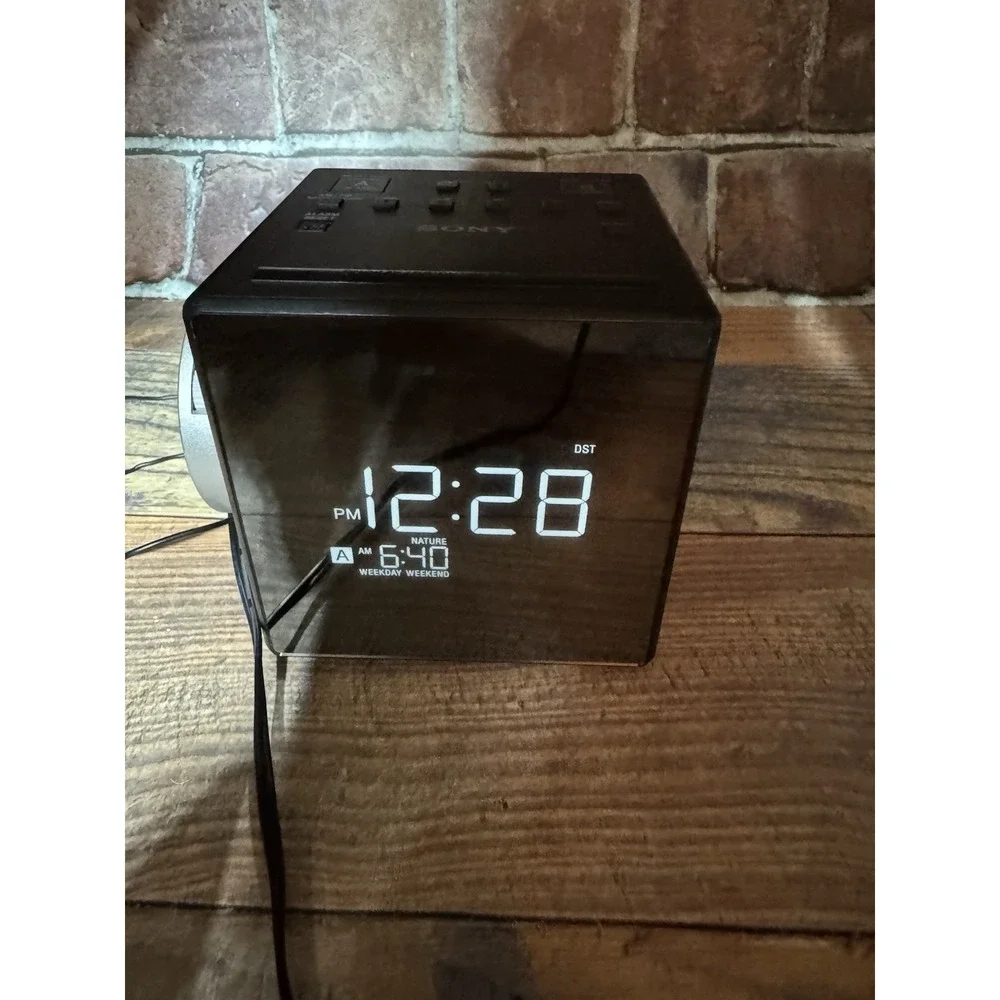 Sony Alarm Clock W Projector Radio Nature Sounds ICF-C1PJ Mirror Front Tested